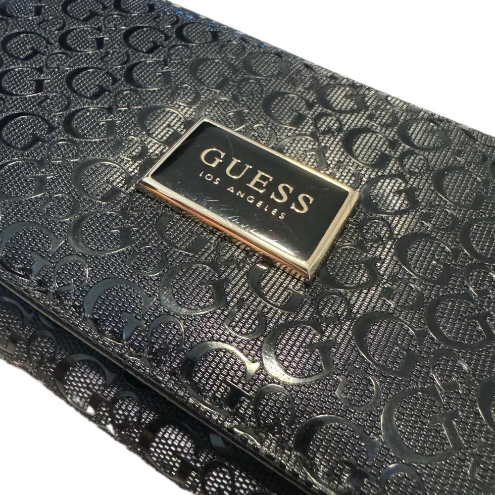Guess Black & Gold Wallet NWOT - Picture 7 of 7